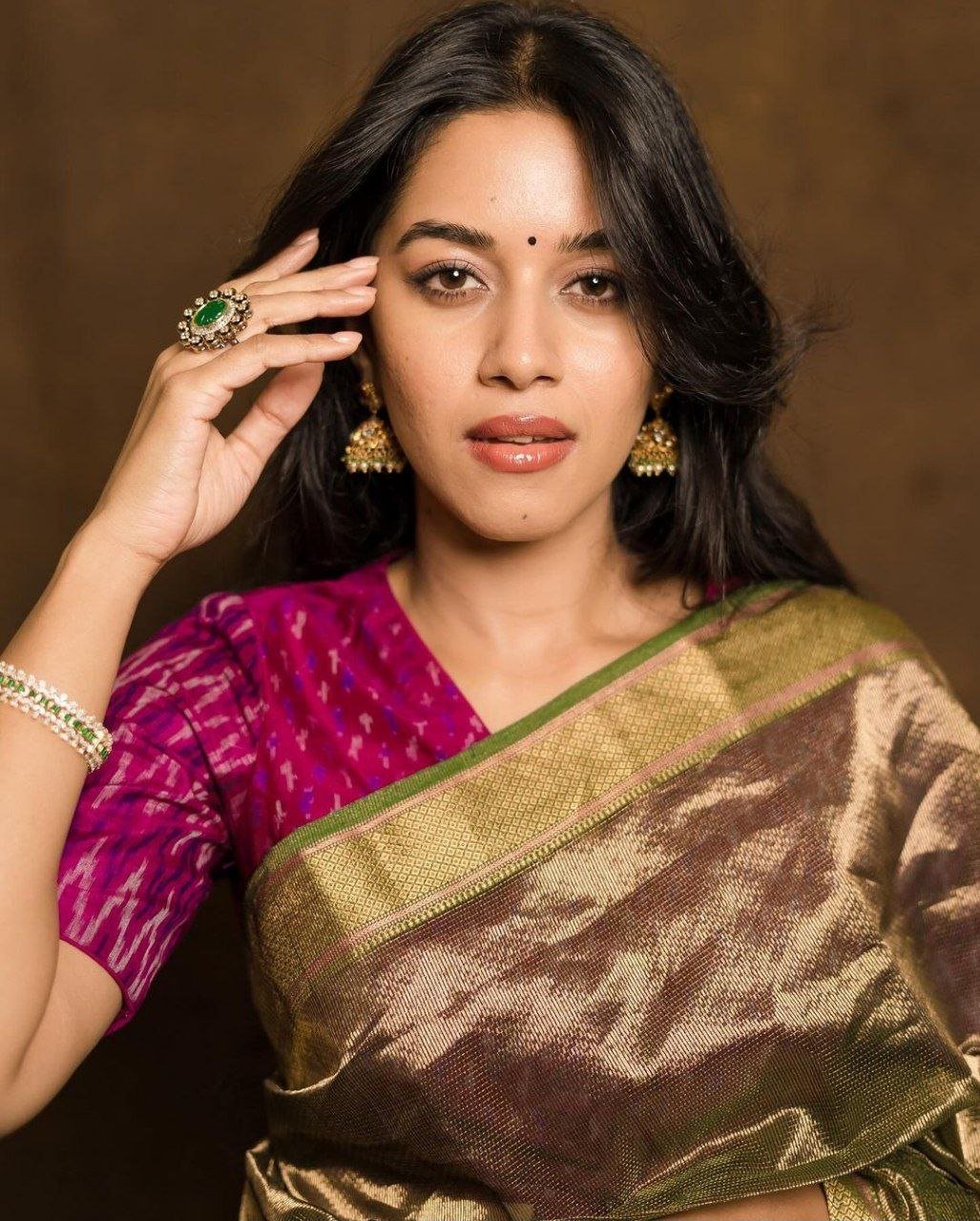 hello telugu heroine gallery mirnalini ravi 20231014 1