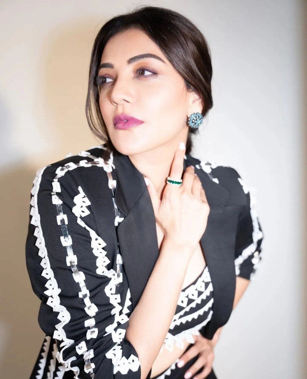 hello telugu heroine gallery kajal aggarwal 20231026 3