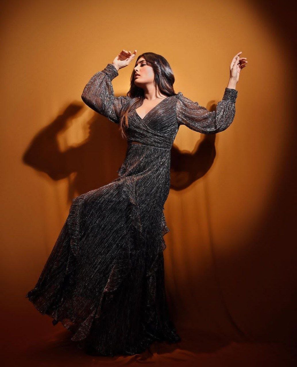 Anu Emmanuel Vs Eesha Rebba 4 hello telugu heroine gallery eesha rebba 20231111 3