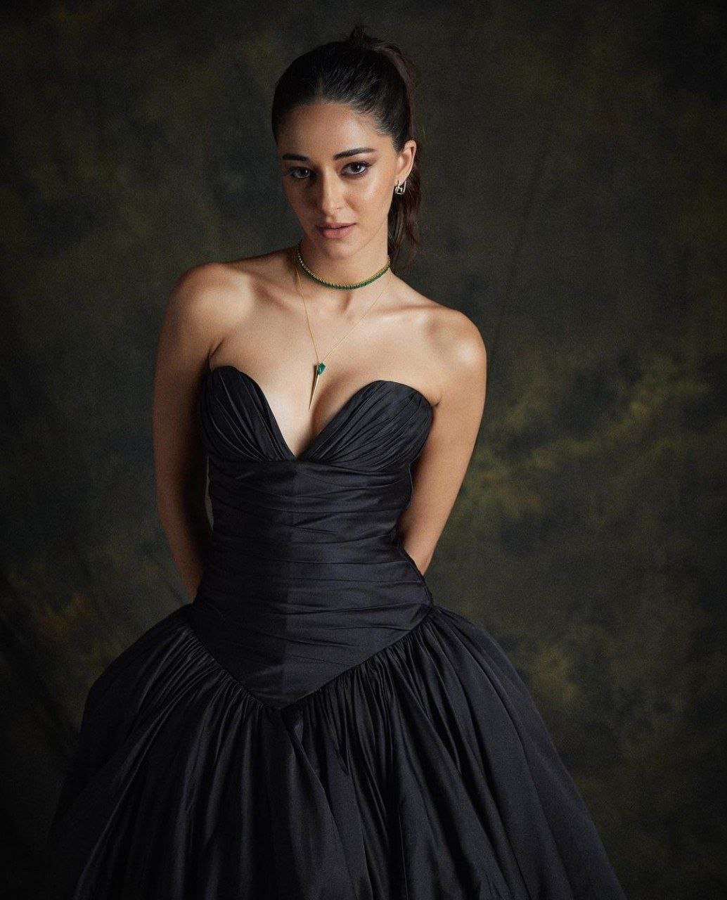 hello telugu heroine gallery ananya panday 20231120 1