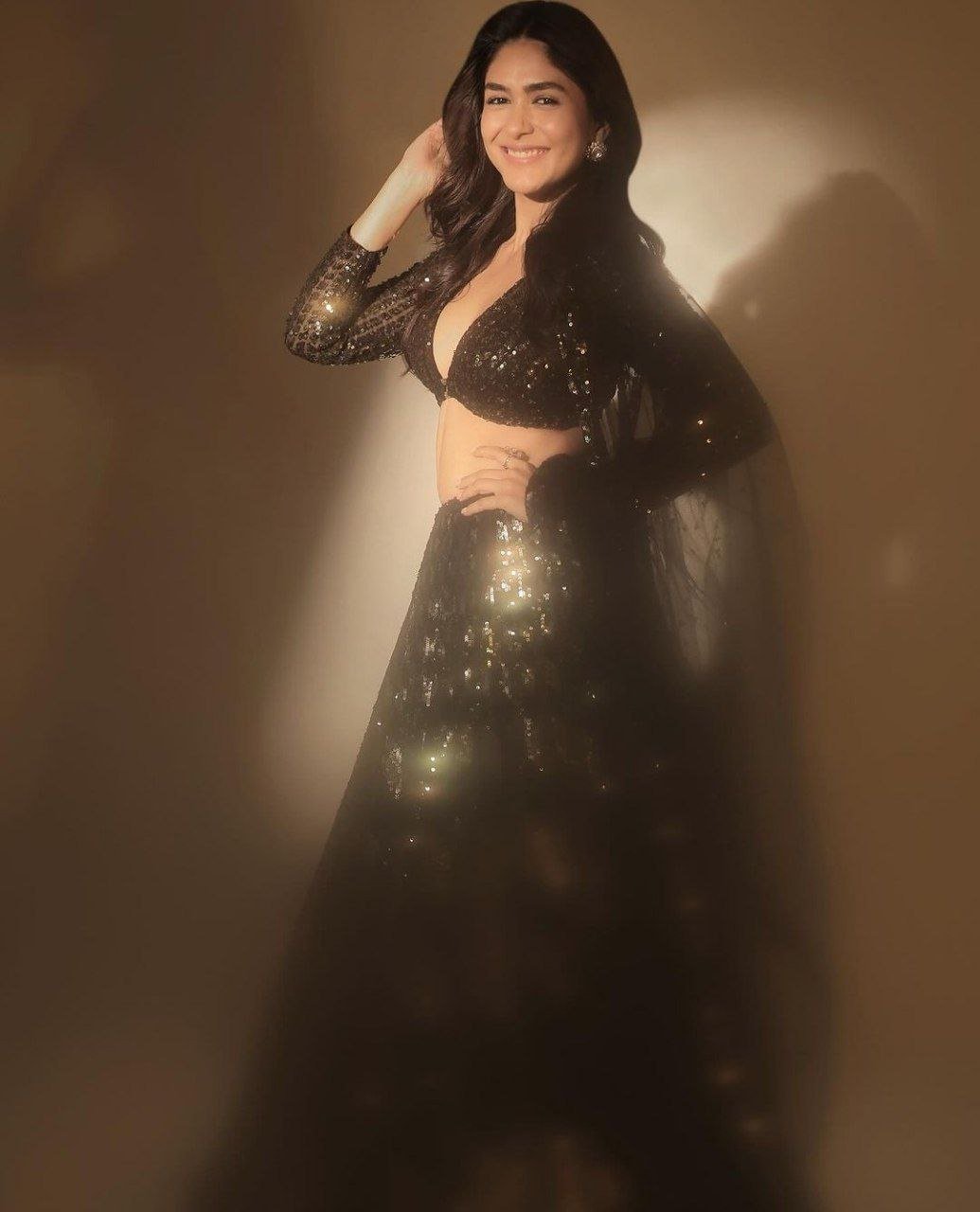 hello telugu heroine gallery mrunal thakur 20231122 1