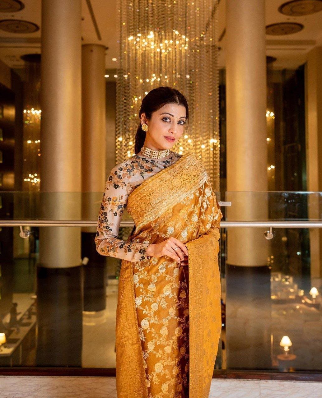 hello telugu heroine gallery pranitha subhash 20231130 3