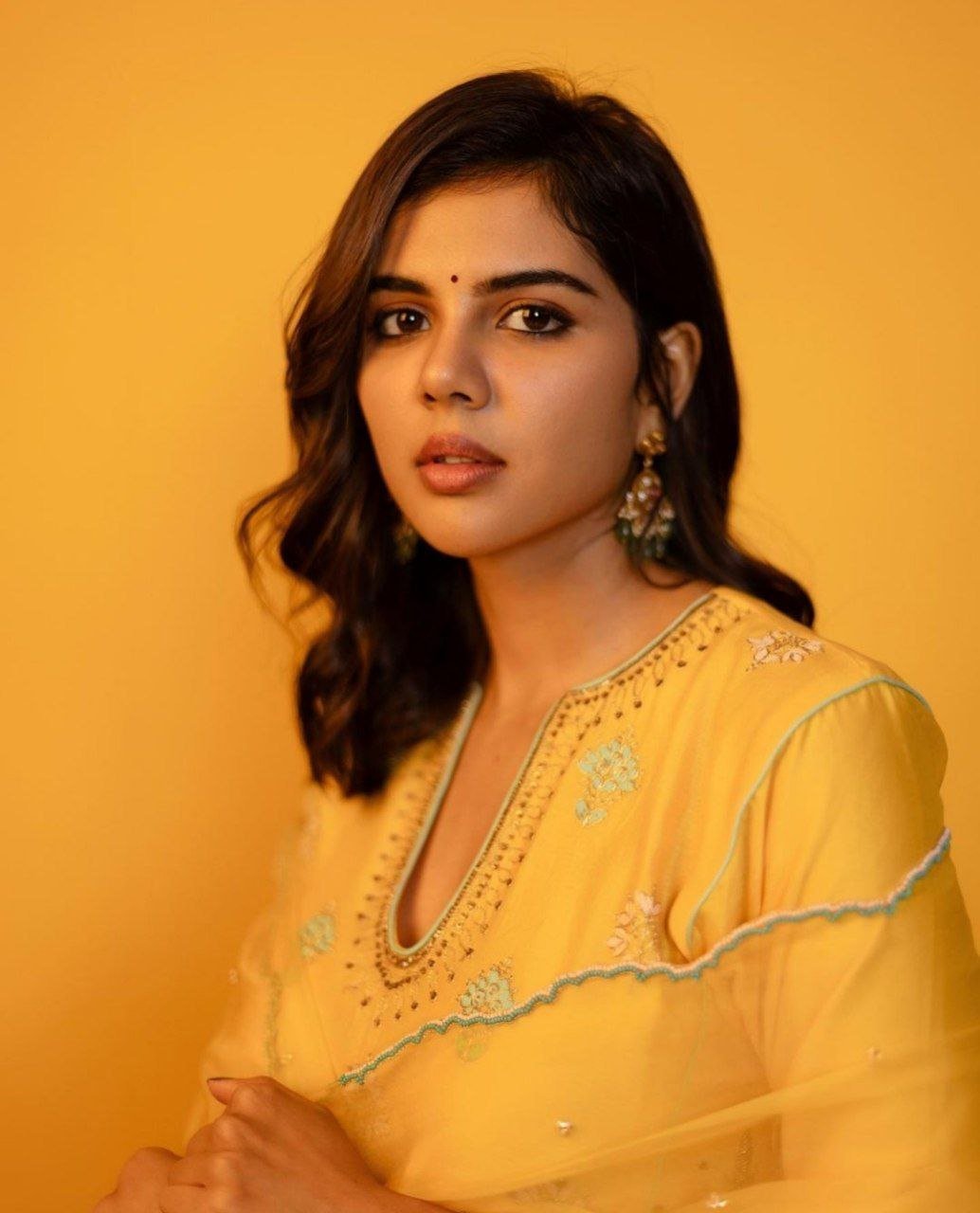 Kalyani Priyadarshan Vs Jannat Zubair Rahmani 2 hello telugu heroine gallery kalyani priyadarshan 20231130 3