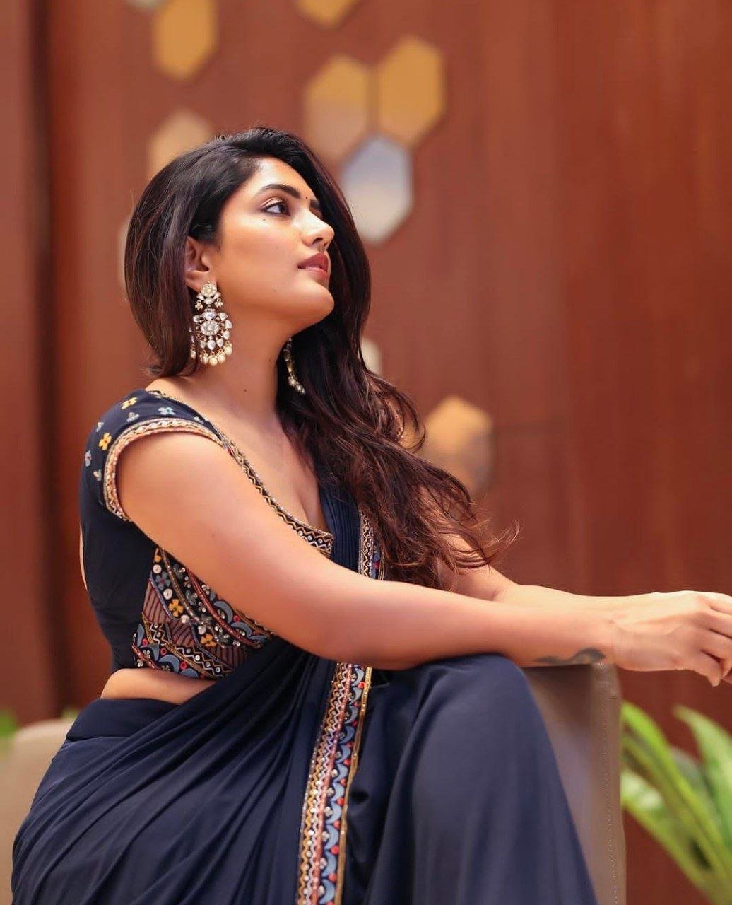 hello telugu heroine gallery eesha rebba 20231203 5