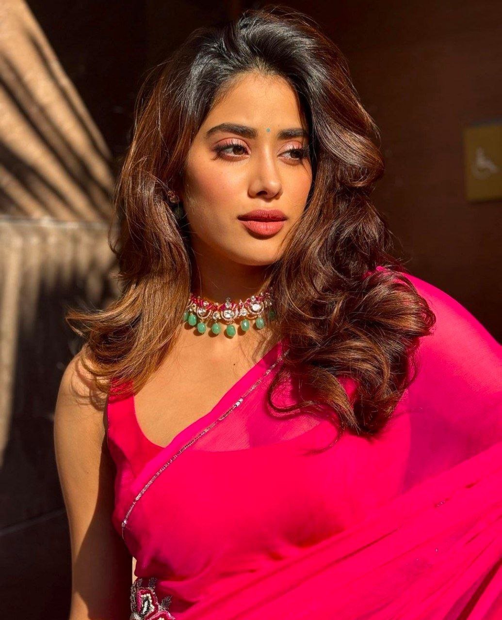 Pooja Hegde Vs Janhvi Kapoor 5 hello telugu heroine gallery janhvi kapoor 20231204 4