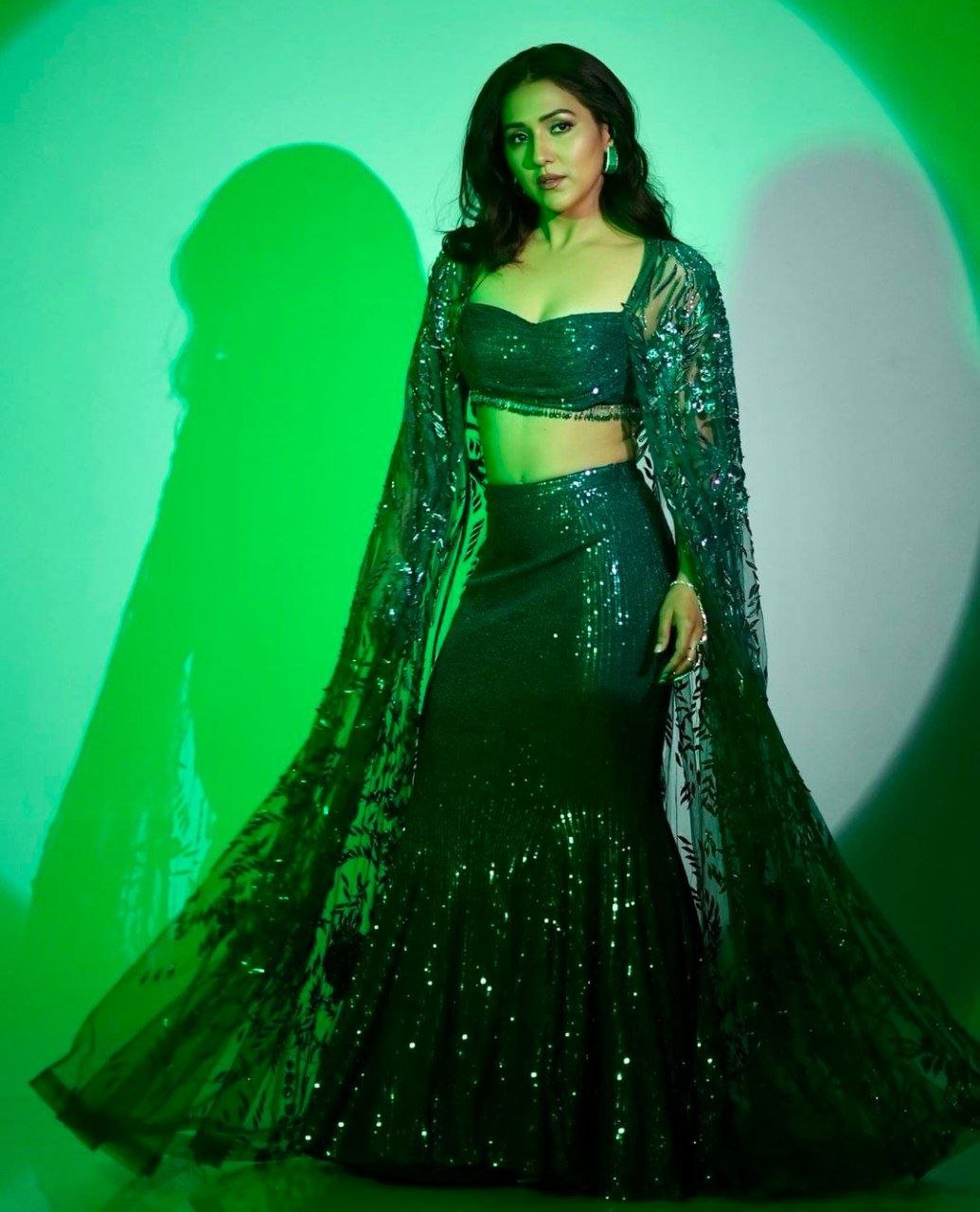 Nora Fatehi Vs Neeti Mohan 3 hello telugu heroine gallery neeti mohan 20231211 3