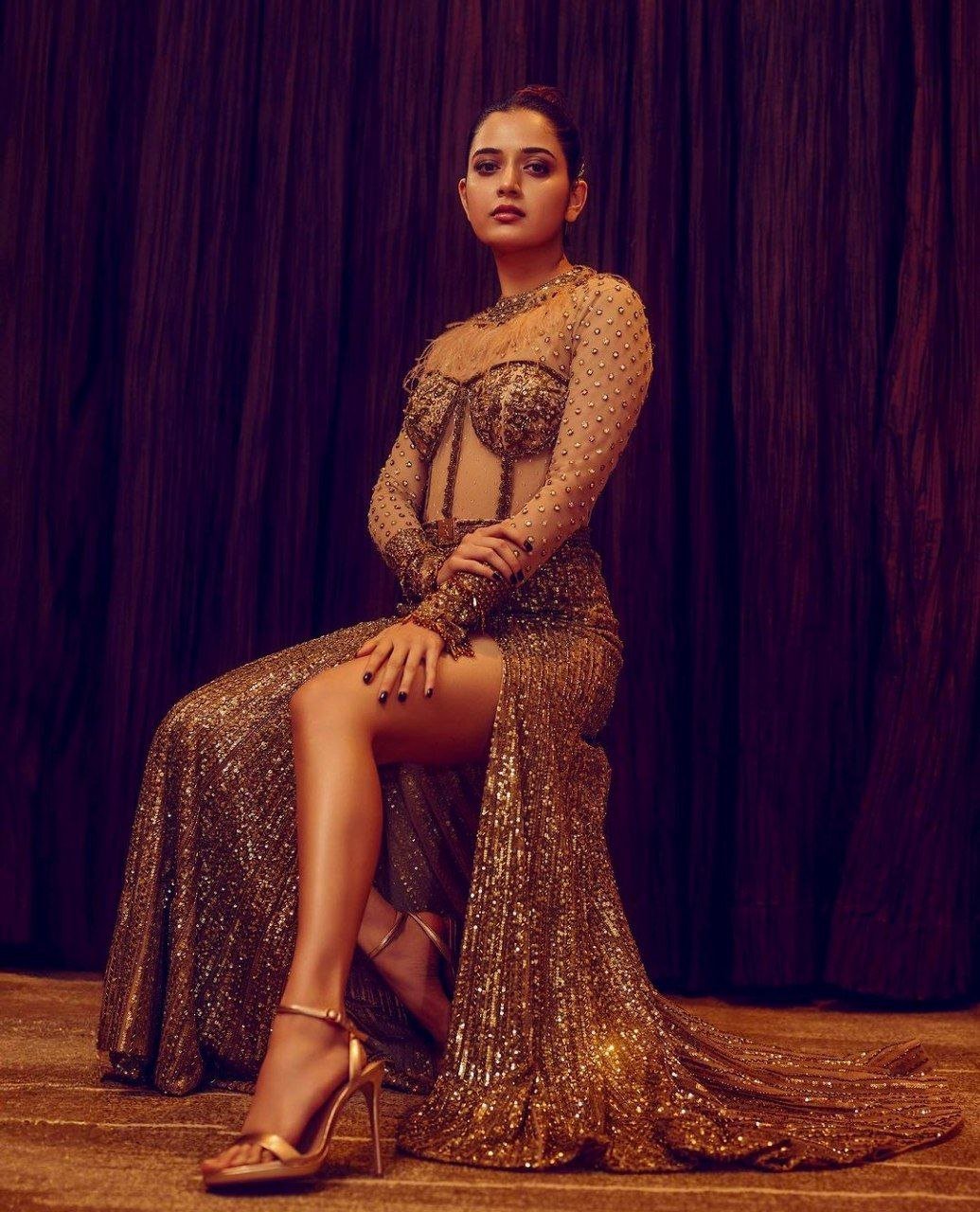 hello telugu heroine gallery ashika ranganath 20231223 2