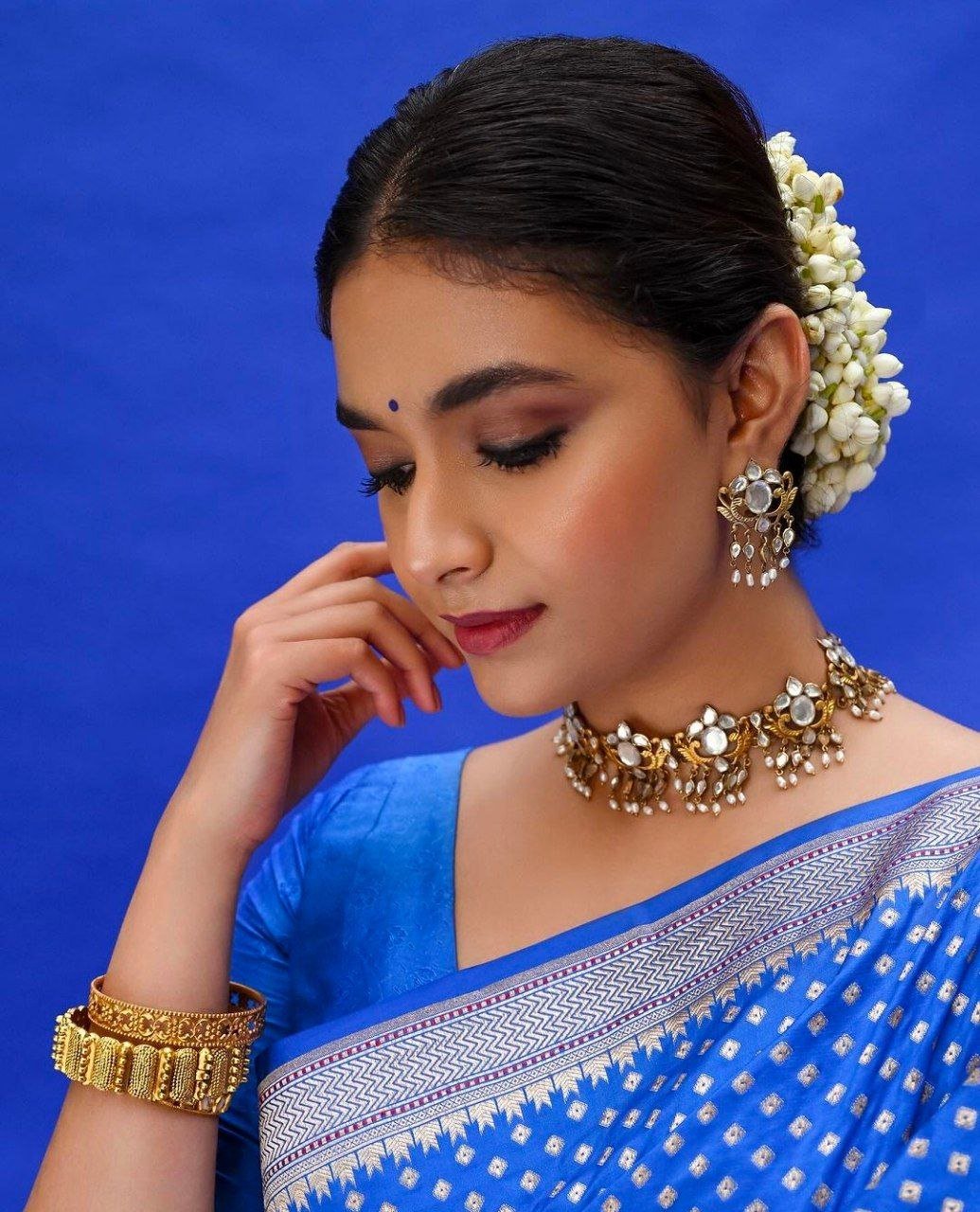 hello telugu heroine gallery keerthy suresh 20240109 5