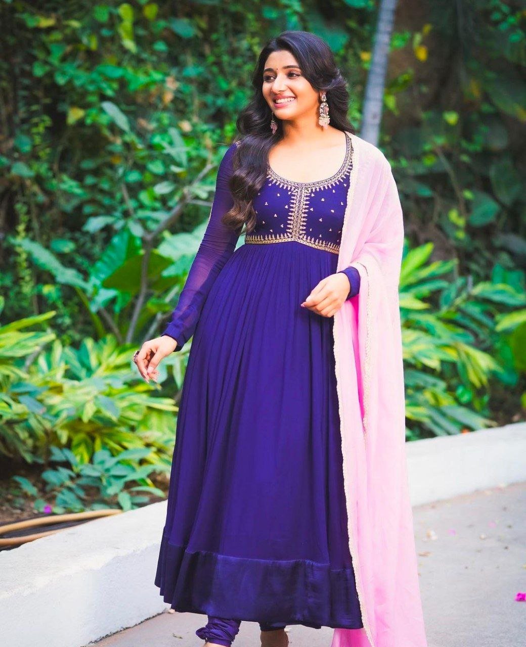 Amyra Dastur Vs Mirna Menon 3 hello telugu heroine gallery mirna menon 20240212 2