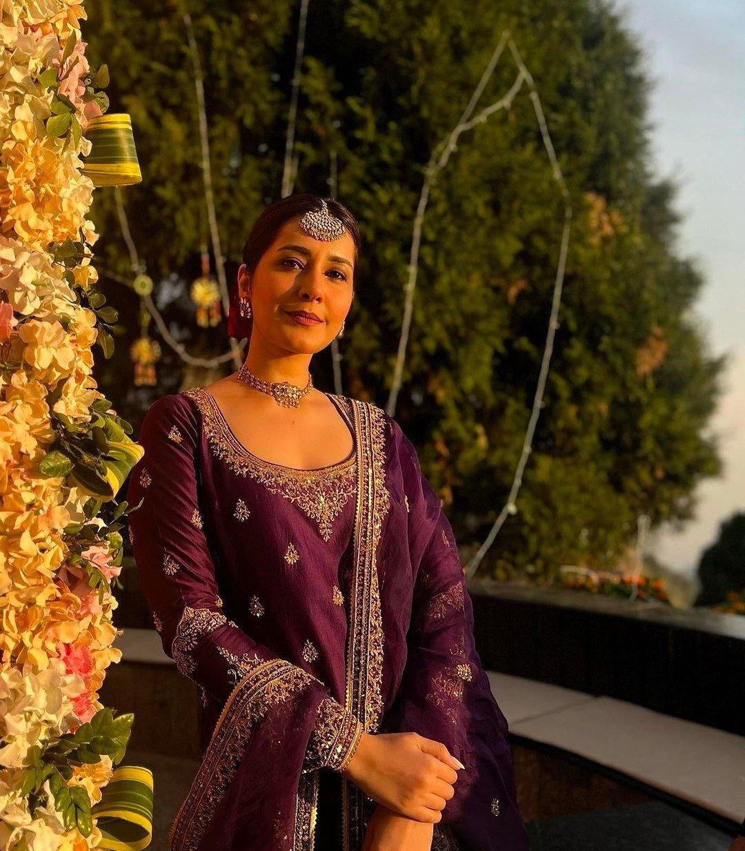 hello telugu heroine gallery raashii khanna 20240222 2