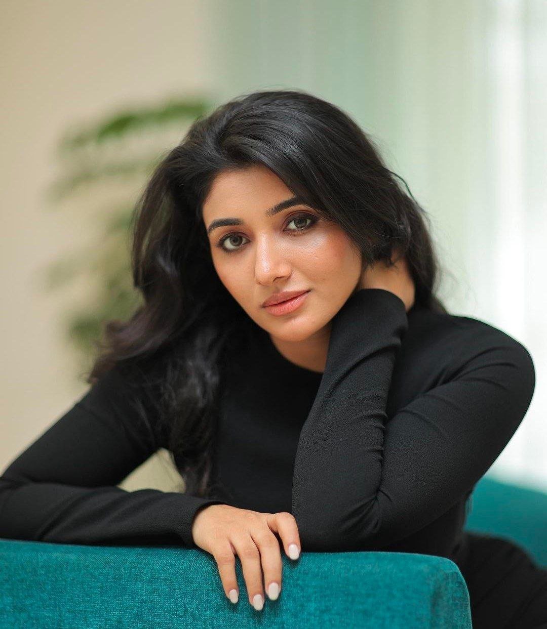 Srinidhi Shetty Vs Mirna Menon 3 hello telugu heroine gallery mirna menon 20240307 3