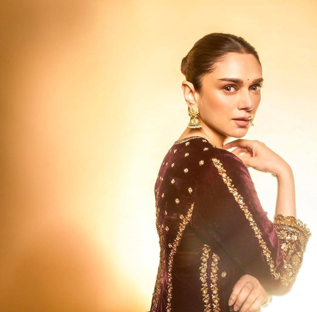 hello telugu heroine gallery aditi rao hydari 20240327 1