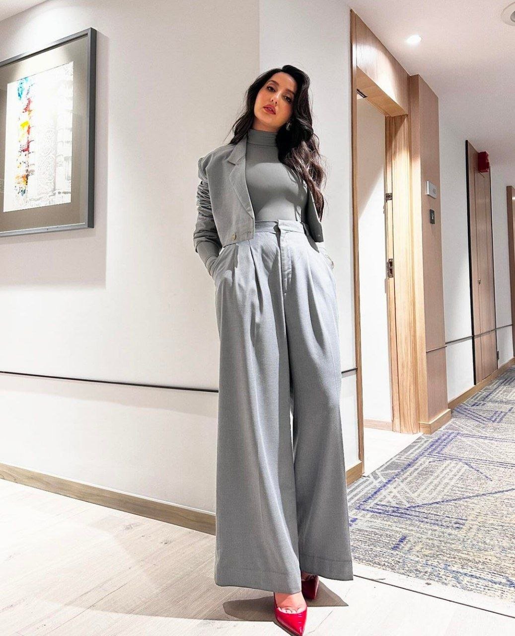 Nora Fatehi Vs Siddhi Idnani 1 hello telugu heroine gallery nora fatehi 20240328 1