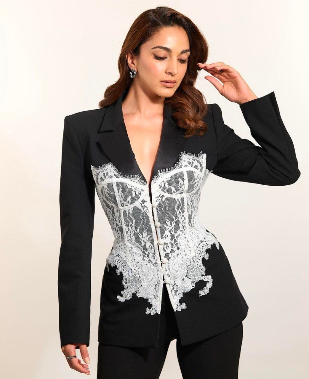 Kiara Advani Vs Rakul Preet Singh 1 hello telugu heroine gallery kiara advani 20240706 1