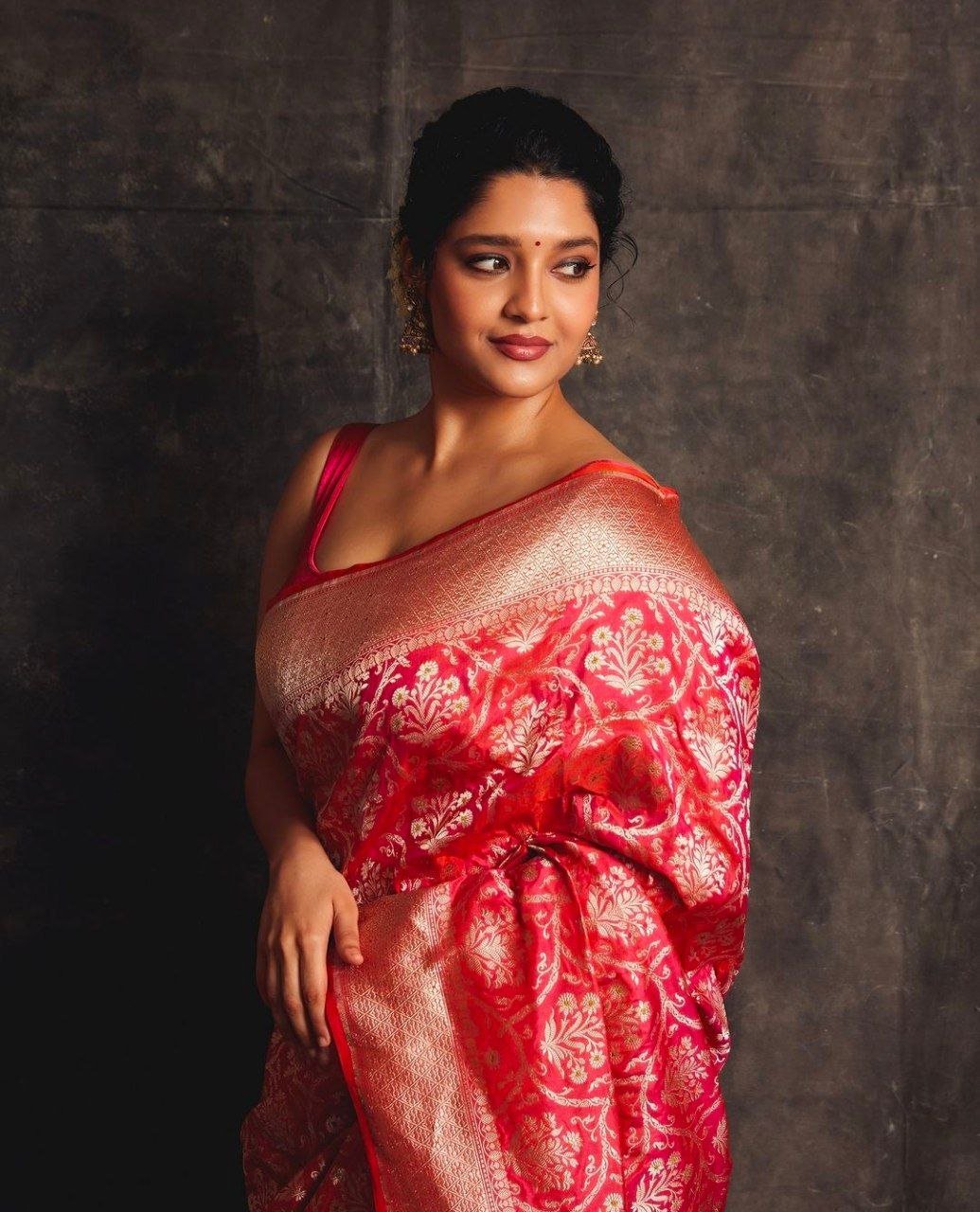 hello telugu heroine gallery ritika singh 20240723 3