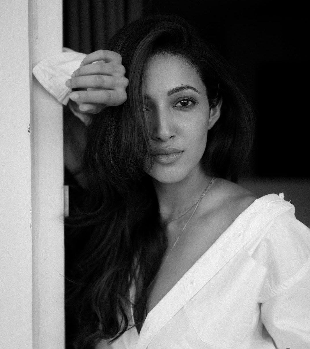hello telugu heroine gallery neha shetty 20240821 1
