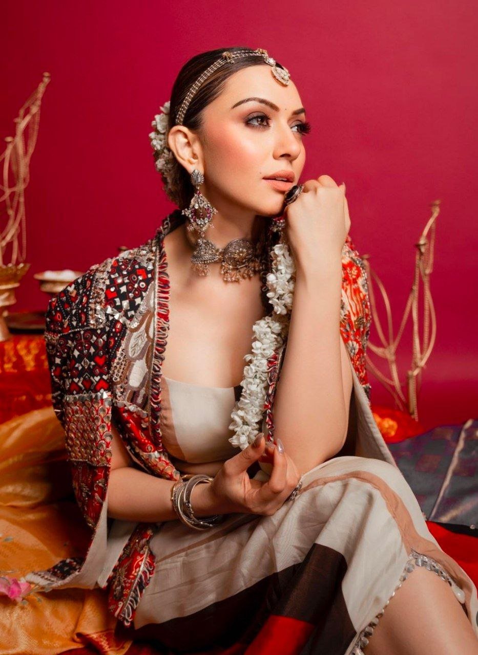 Hansika Motwani Vs Priyanka Mohan 1 hello telugu heroine gallery hansika motwani 20240826 1