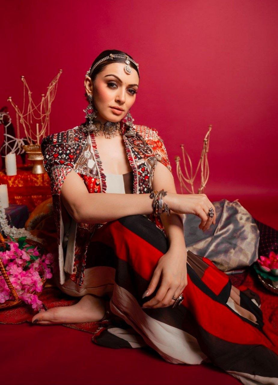 Hansika Motwani Vs Priyanka Mohan 2 hello telugu heroine gallery hansika motwani 20240826 3