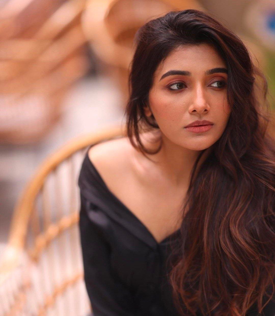 Mirna Menon Vs Priya Bhavani Shankar 1 hello telugu heroine gallery mirna menon 20240830 1