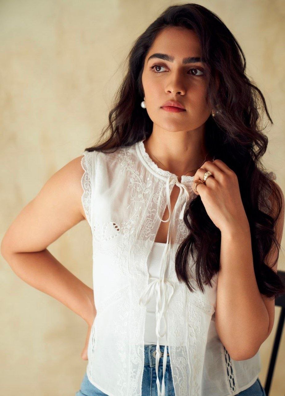 Keerthy Suresh Vs Rukmini Vasanth 3 hello telugu heroine gallery rukmini vasanth 20240912 2