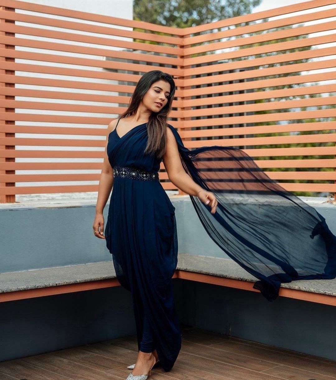 Rashmika Mandanna Vs Aishwarya Rajesh 4 hello telugu heroine gallery aishwarya rajesh 20240920 4