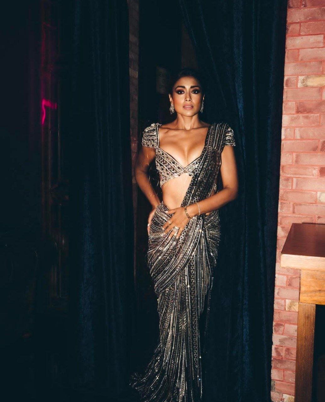 Shriya Saran Vs Pragya Nagra 1 hello telugu heroine gallery shriya saran 20240921 1