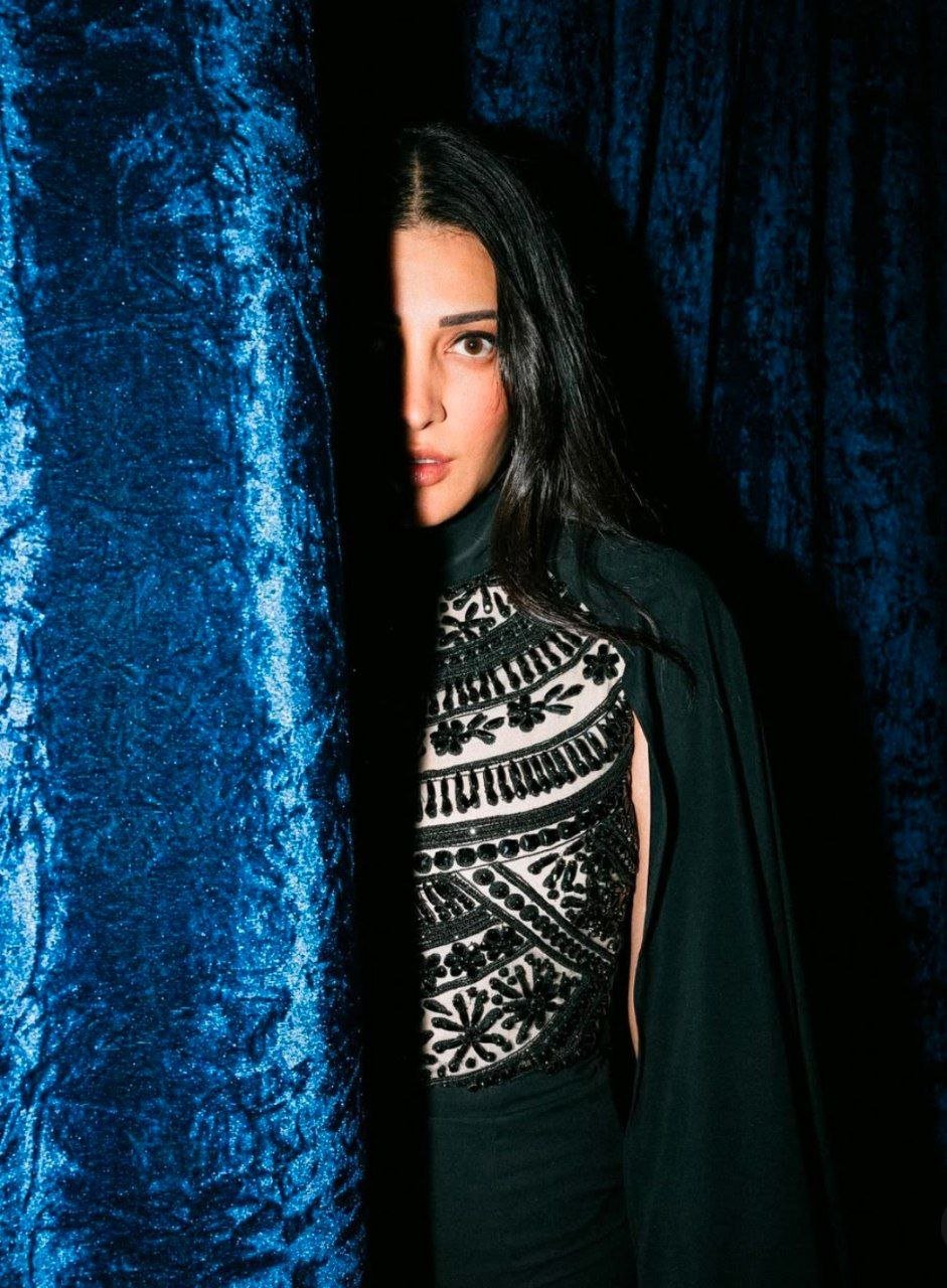 hello telugu heroine gallery shruti haasan 20240930 1