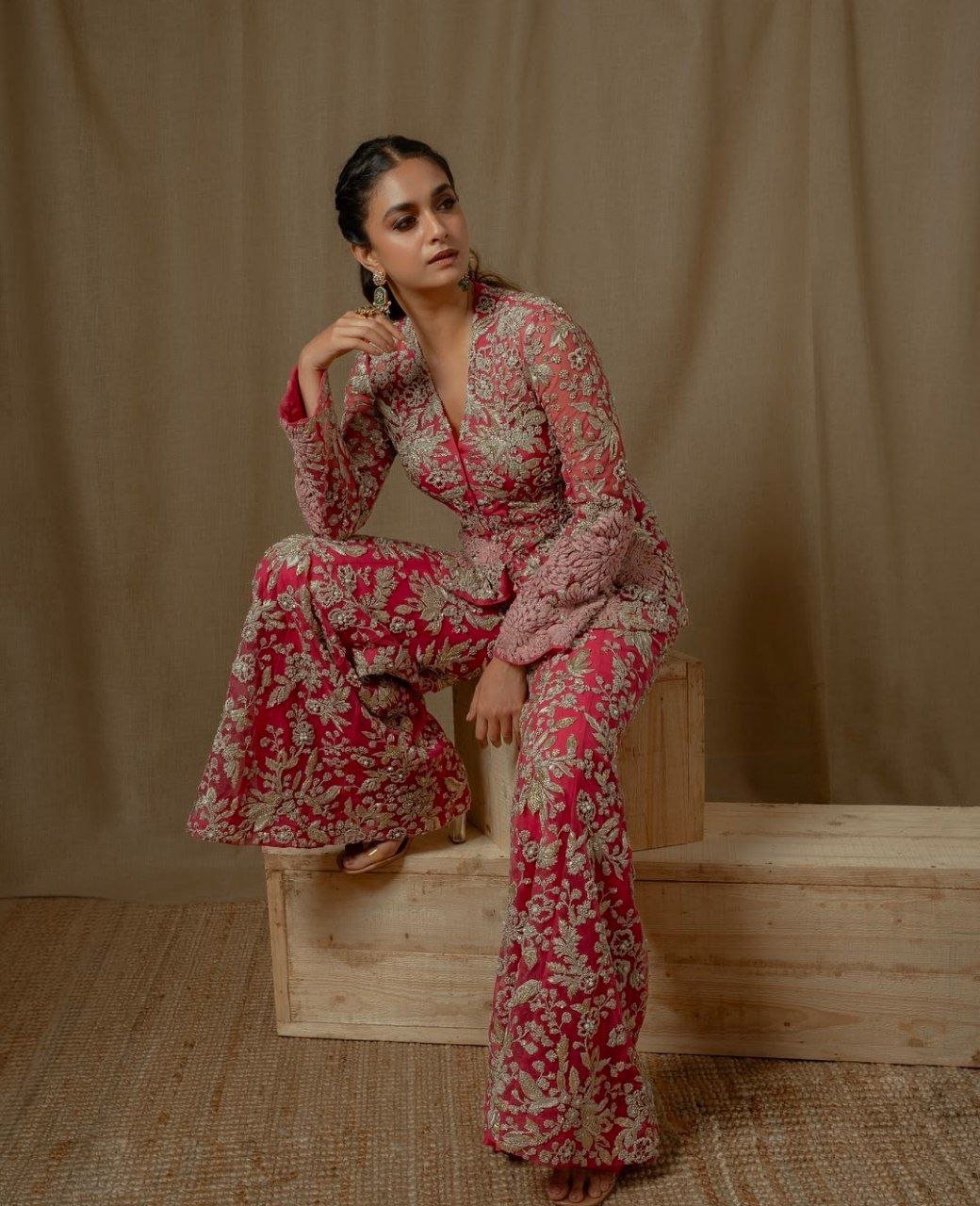 Keerthy Suresh Vs Samyuktha Menon 2 hello telugu heroine gallery keerthy suresh 20241005 3