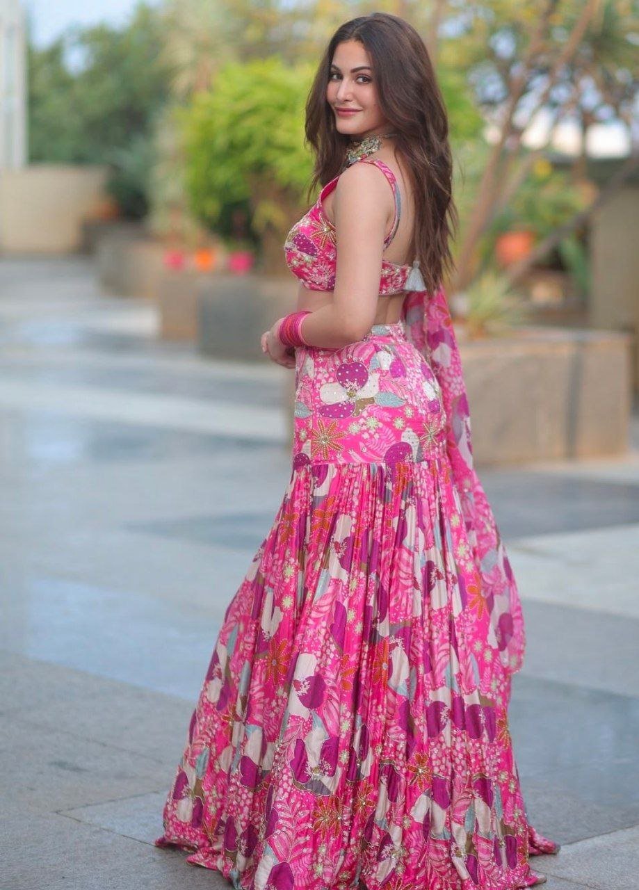 Amyra Dastur Vs Indhuja Ravichandran 1 hello telugu heroine gallery amyra dastur 20241012 1