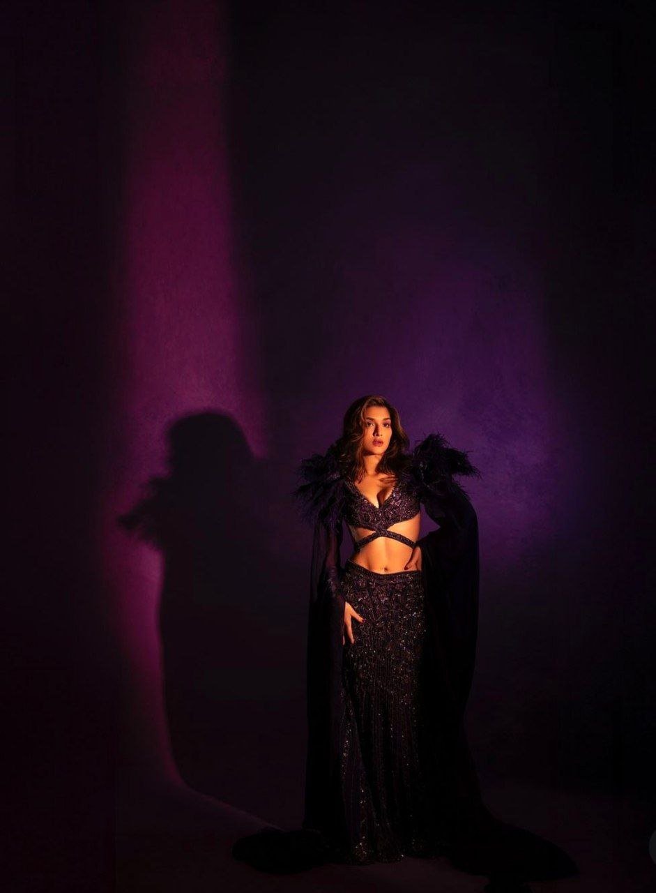 Saiee Manjrekar Vs Payal Rajput 1 hello telugu heroine gallery saiee manjrekar 20241113 1