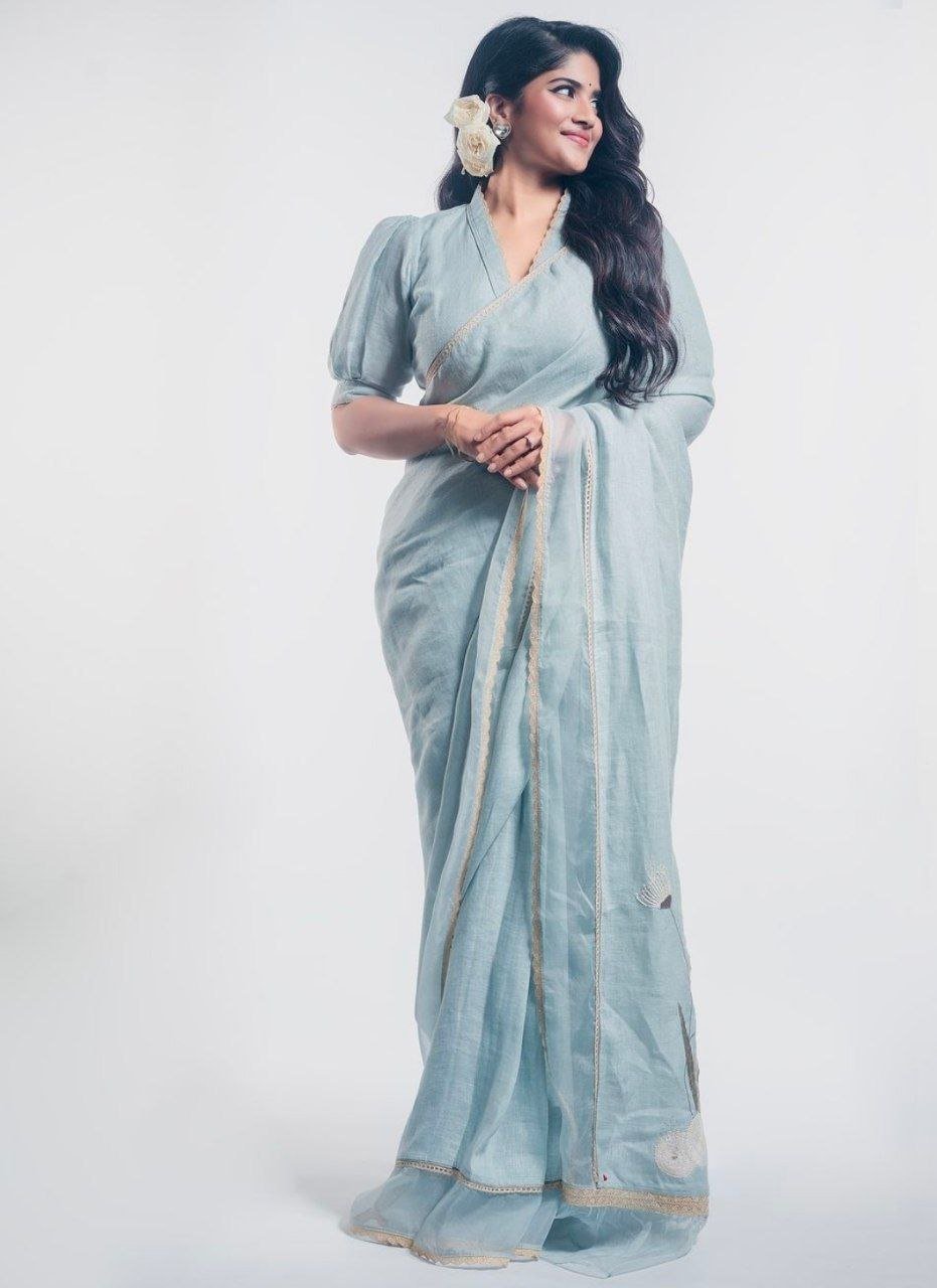 Raashii Khanna Vs Megha Akash 4 hello telugu heroine gallery megha akash 20241120 3