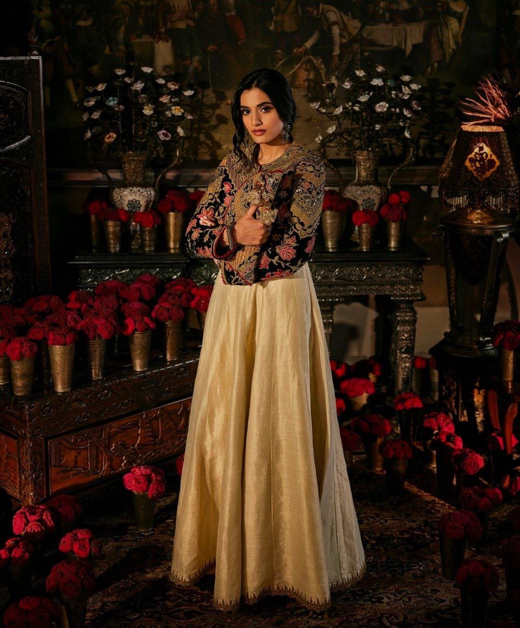 hello telugu heroine gallery divyansha kaushik 20241129 3