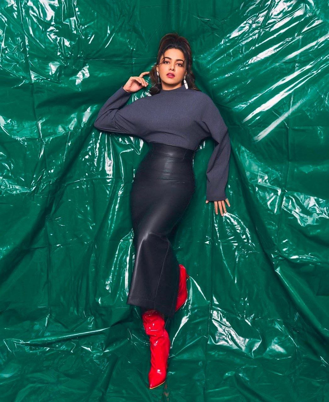 Sanjana Sanghi Vs Wamiqa Gabbi 4 hello telugu heroine gallery wamiqa gabbi 20241221 3