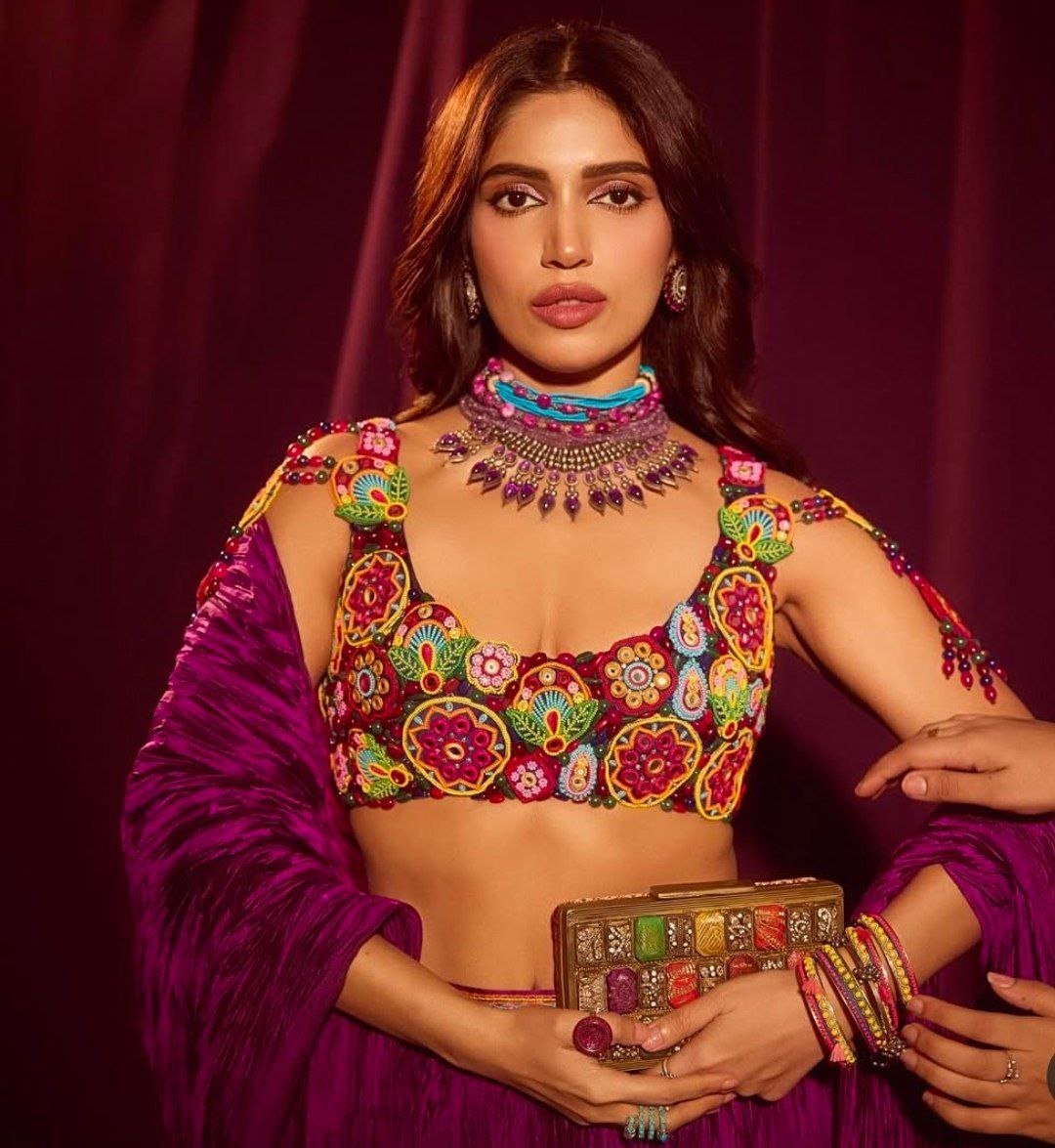 Bhumi Pednekar Vs Mirna Menon 2 hello telugu heroine gallery bhumi pednekar 20250202 3