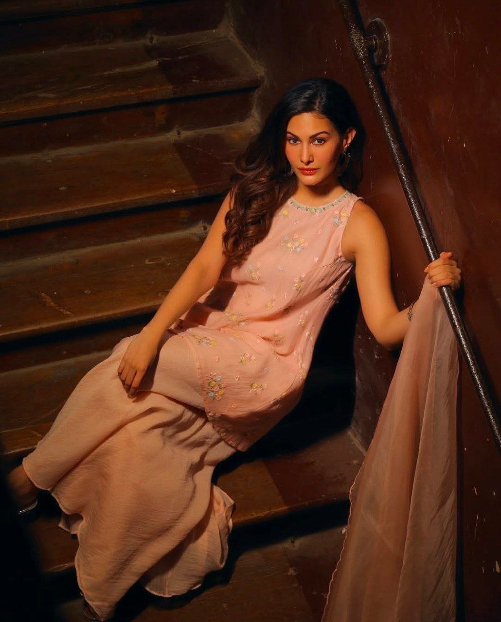 Bhumi Pednekar Vs Amyra Dastur 3 hello telugu heroine gallery amyra dastur 20250205 2