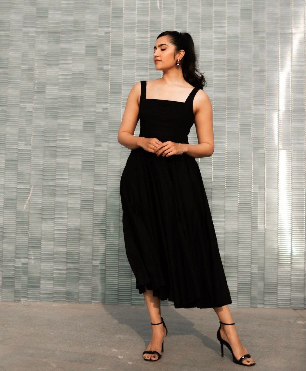 Rukmini Vasanth Vs Aishwarya Rajesh 1 hello telugu herione gallery rukmini vasanth 20250208 1