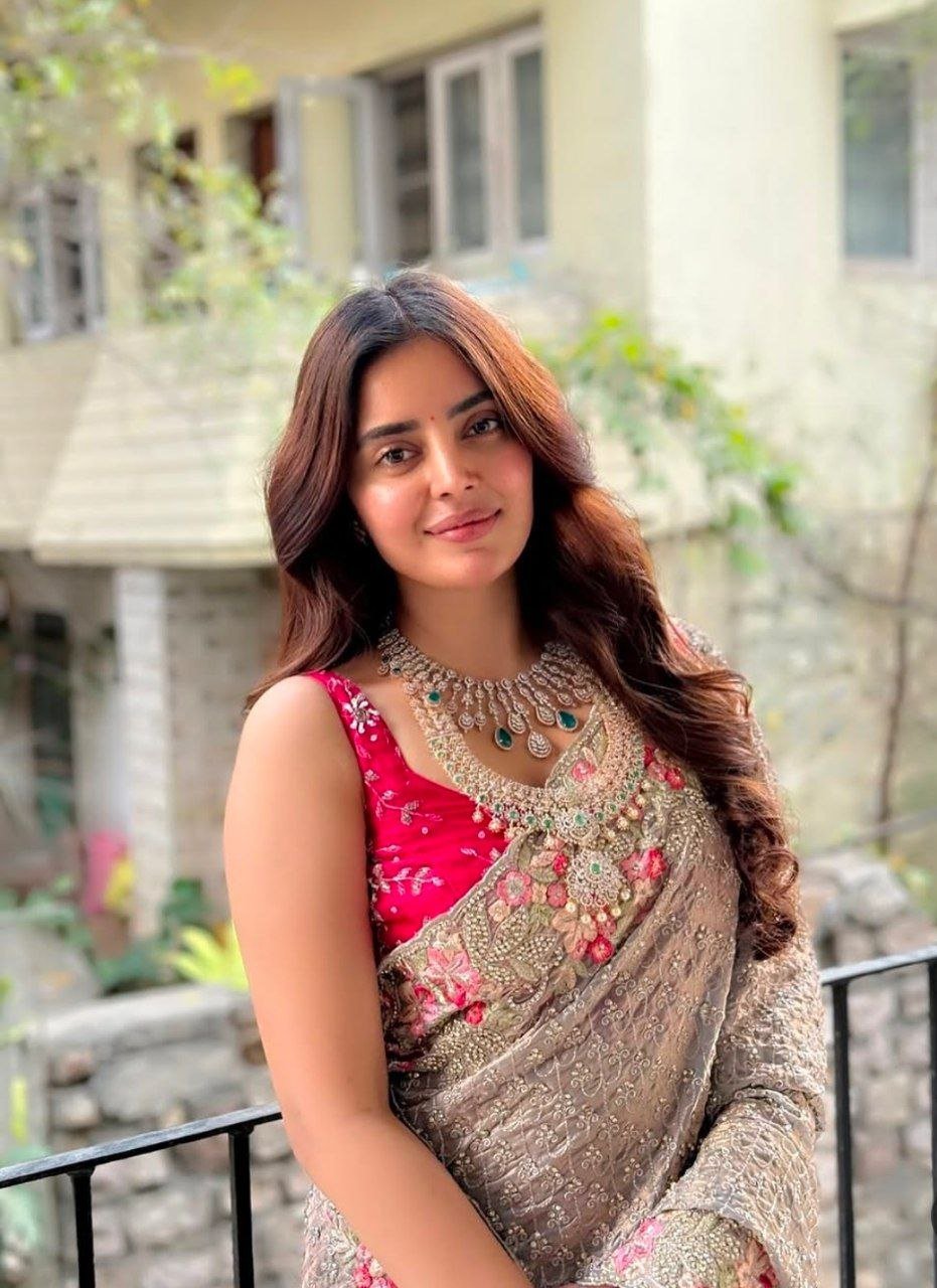 hello telugu heroine gallery kushita kallapu 20250212 1