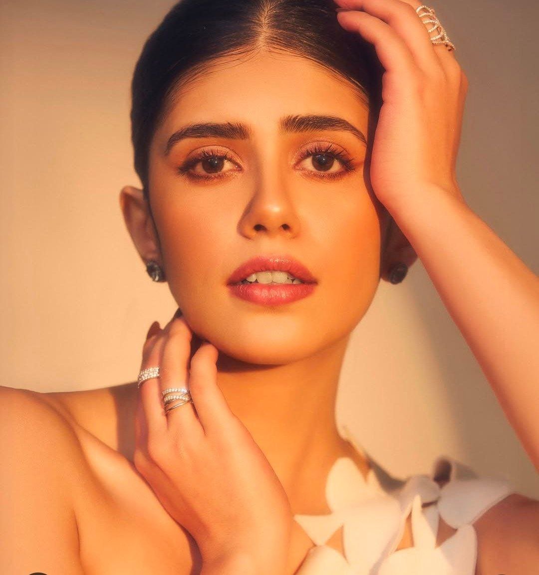 hello telugu heroine gallery sanjana sanghi 20250307 2