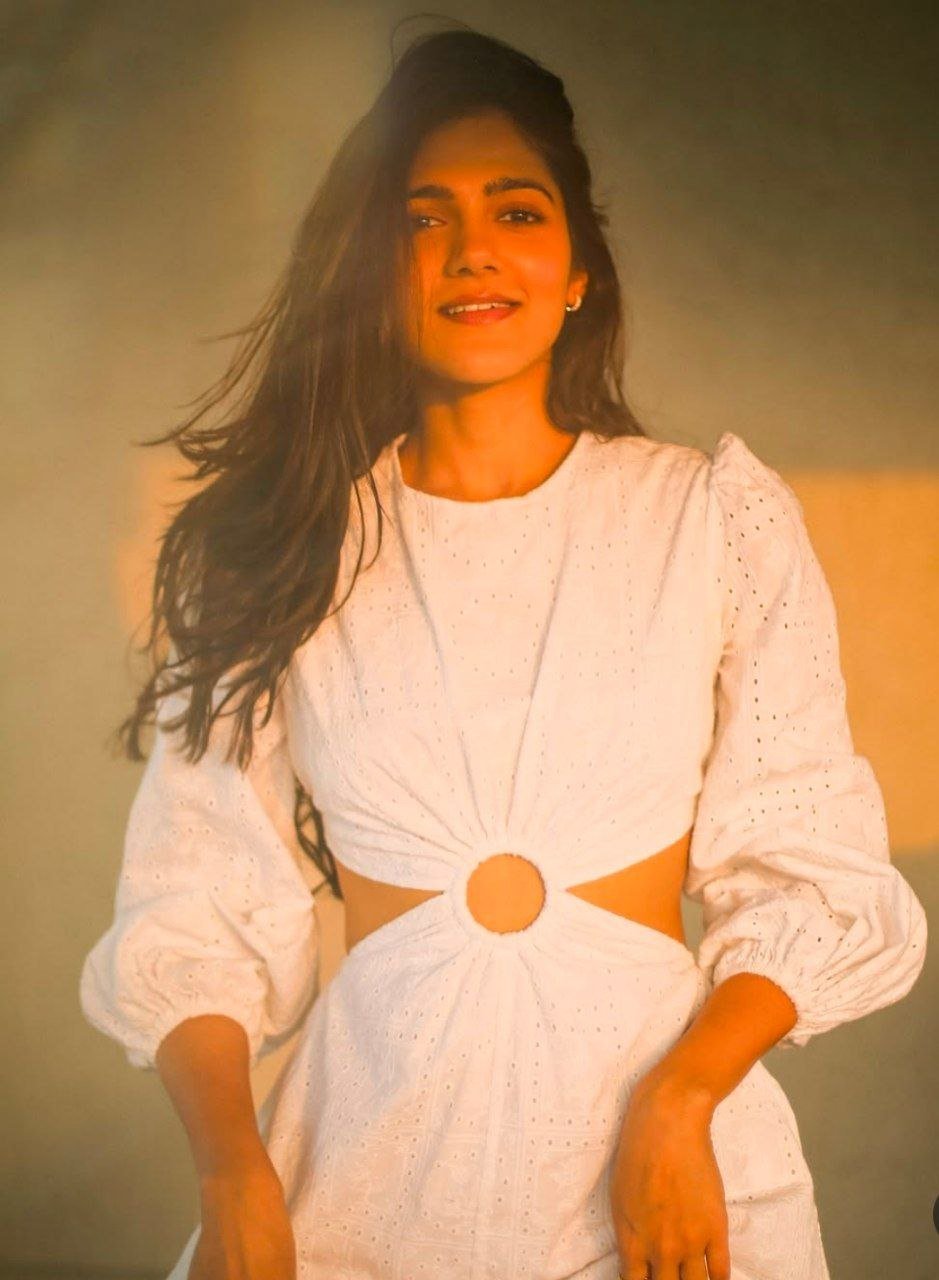 hello telugu heroine gallery simran choudhary 20250326 2