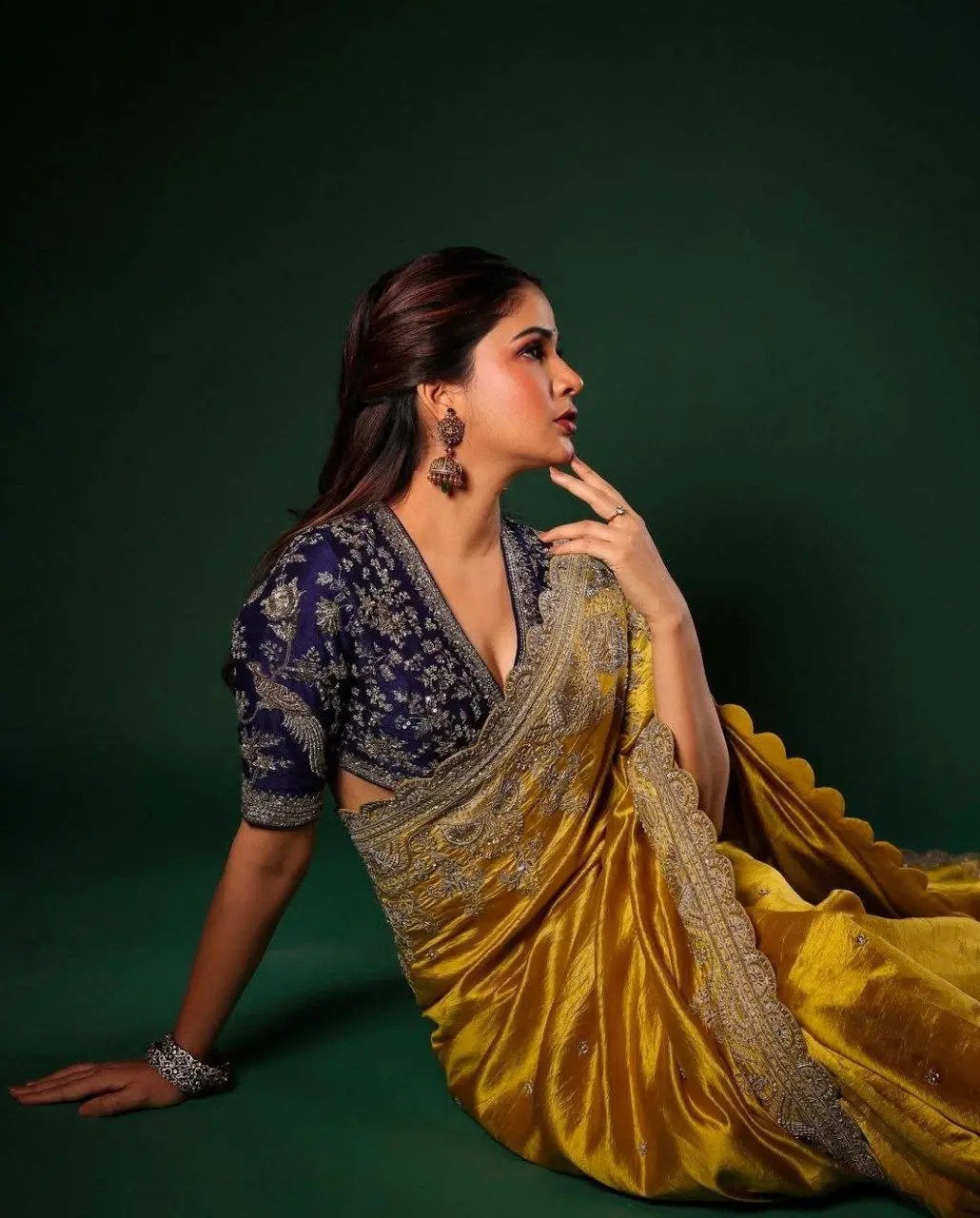 hello telugu heroine gallery lavanya tripathi 20250331 1