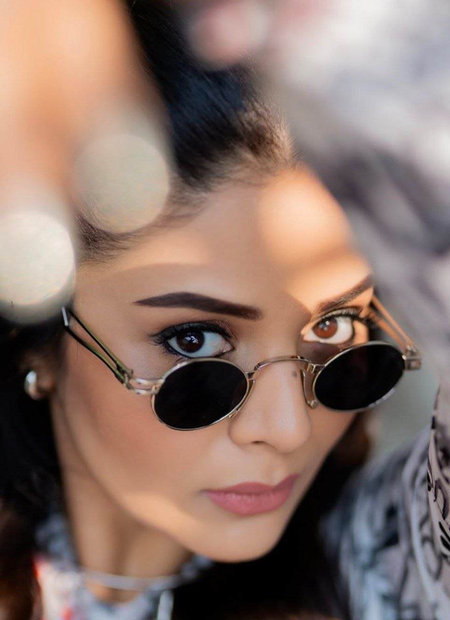 hello telugu heroine gallery sreemukhi 20250405 2