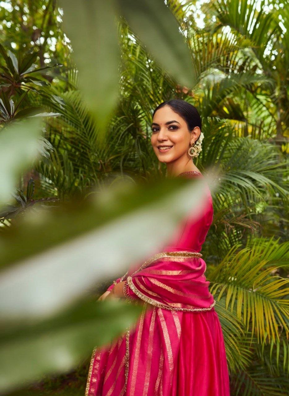 hello telugu heroine gallery ritu varma 20250422 1