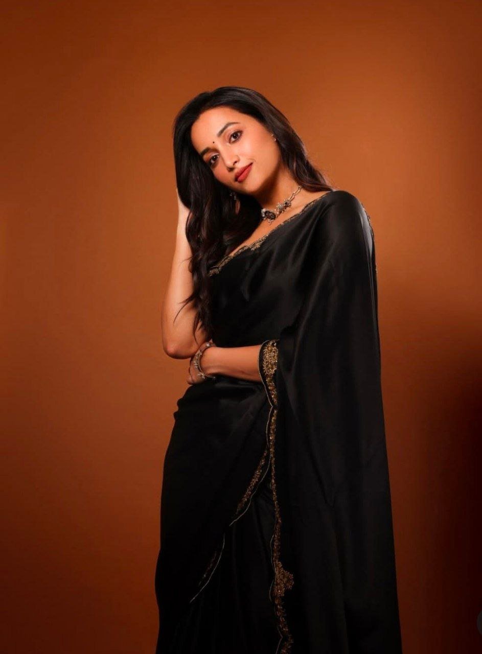 Beauty Srinidhi Shetty Vs Hebah Patel 2 hello telugu heroine gallery srinidhi shetty 20250507 3