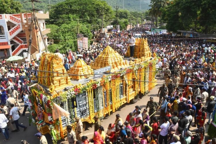 Hello Telugu - Simhachalam Giri Pradakshina Interesting