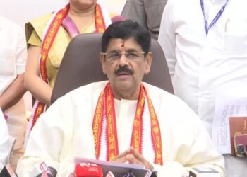 Hello Telugu - Minister Anam Strong Focus