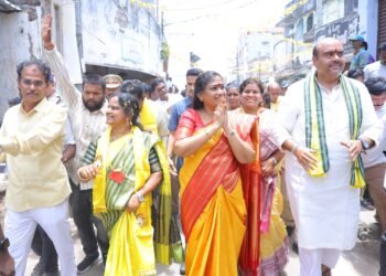 Hello Telugu - Home Minister Anitha Warning