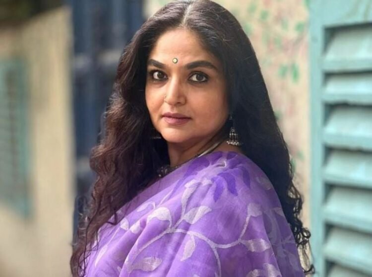 Hello Telugu - Popular Actress - Indira Krishnan