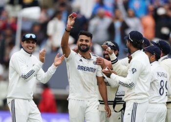 Hello Telugu - IND vs ENG 2nd Test - India Sensational