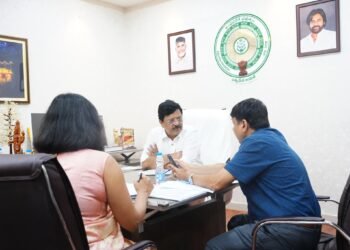 Hello Telugu - Minister Kandula Durgesh Proven