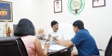 Hello Telugu - Minister Kandula Durgesh Proven